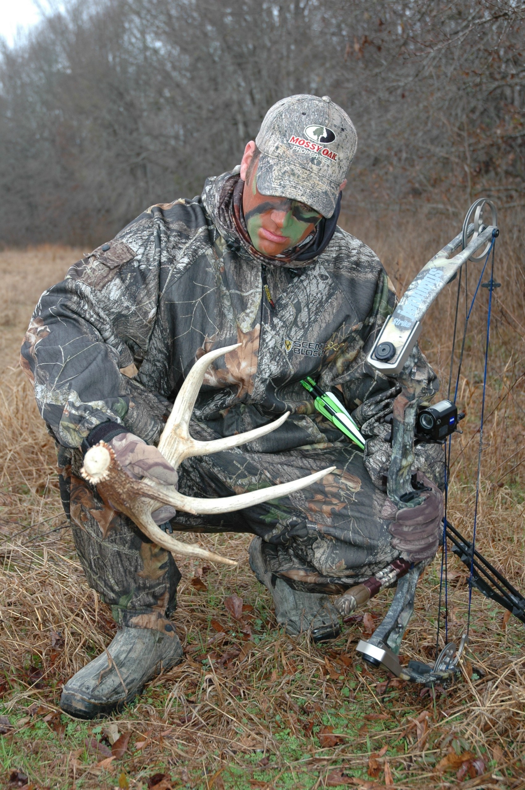 Bass Mossy Oak Scent Blocker 195 — The Hunting page